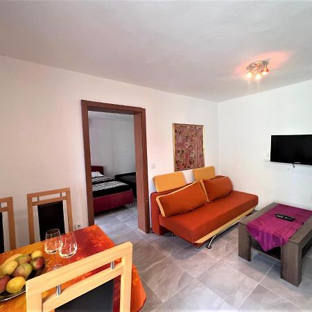 Apartments Melek Medolino Esterno foto
