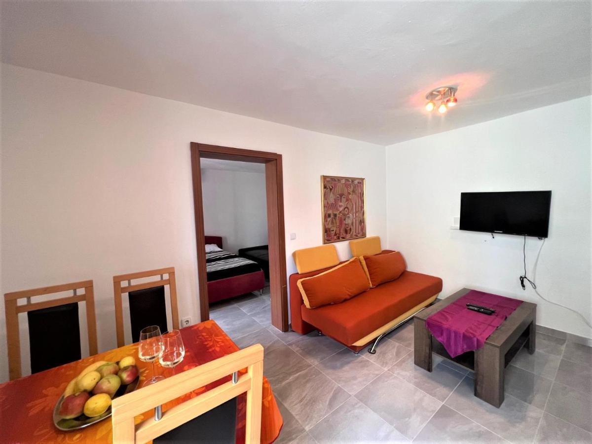 Apartments Melek Medolino Esterno foto